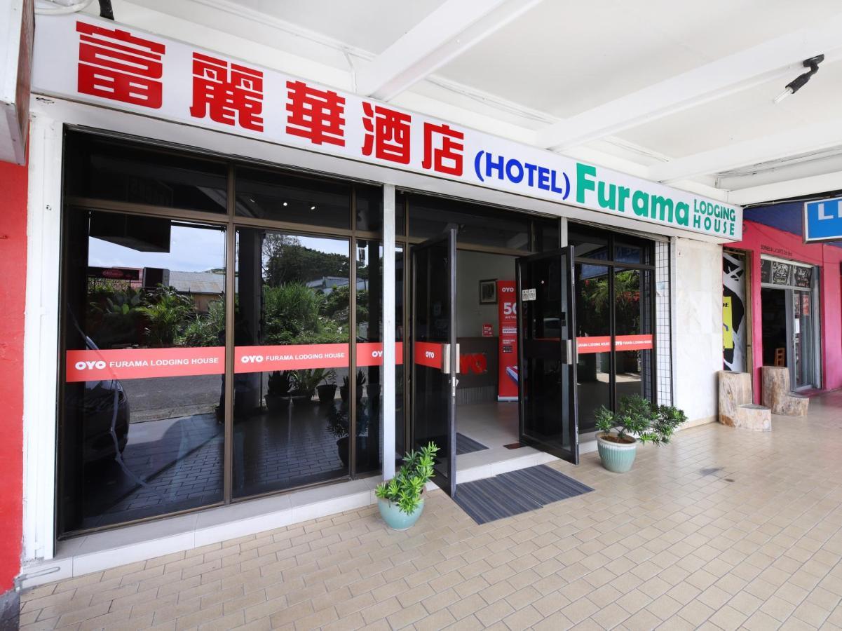 Oyo 44034 Furama Lodging House Kuching Kültér fotó